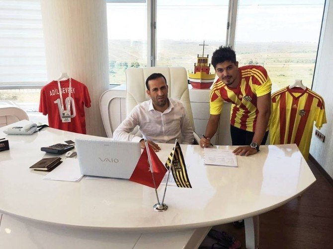 Yeni Malatyaspor, Mehmet Sak’a İmza Attırdı