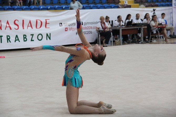 Şampiyon Jimnastikçi Ayşe Begüm Finalde