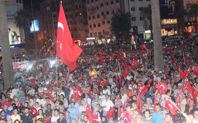 Ak Partili Şahin Tin: “Hainlik Edenlerin Ve Bölücülük Yapanların İdam Edilmesinden Yanayım”