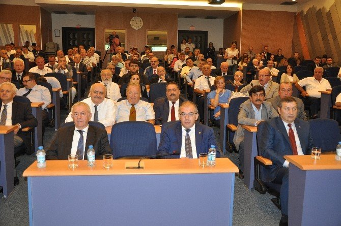 İzmir İş Dünyasının Meclisi, Tbmm’yi Aratmadı