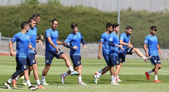 Fenerbahçe, Yeni Sezon Hazırlıklarını Sürdürdü