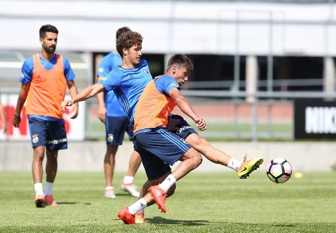Fenerbahçe, Yeni Sezon Hazırlıklarını Sürdürdü