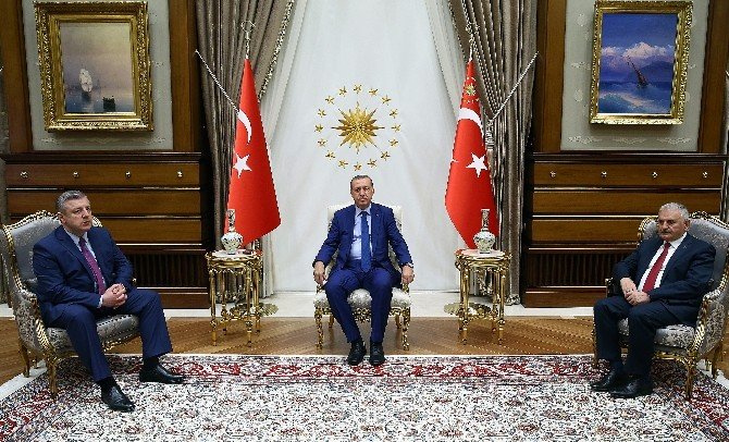 Cumhurbaşkanı Erdoğan, Gürcistan Başbakanı Kvirikaşvili İle Görüştü