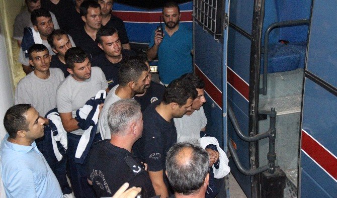 Konya’da Gözaltındaki Askerlerden 25’i Tutuklandı