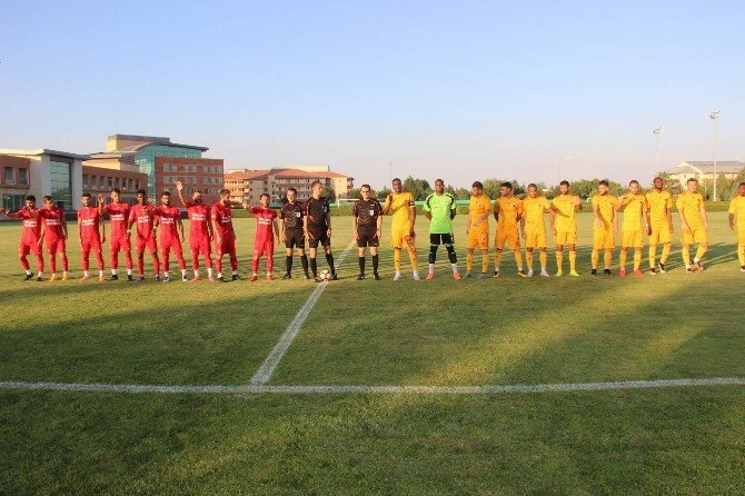Kayserispor Provalara Başladı