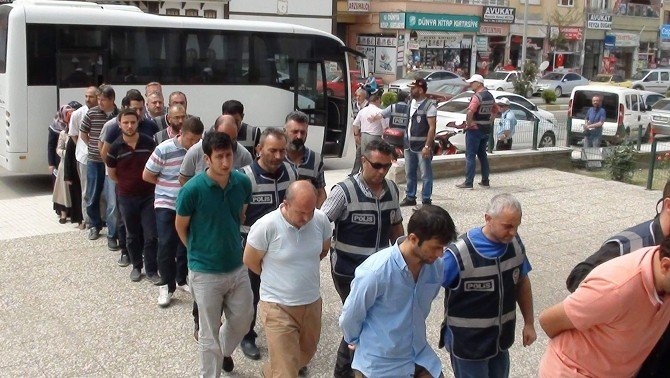 Çorum’da Gözaltına Alınan 17 Kişi Adliyeye Sevk Edildi