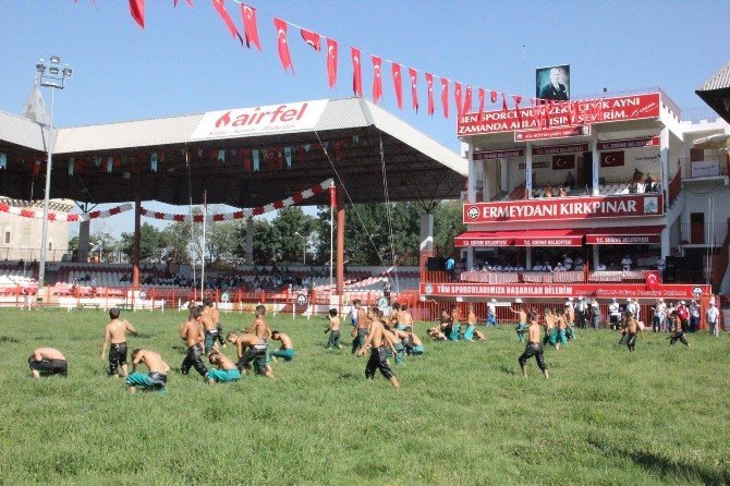 655 Yıllık Tarihi Kırkpınar Başladı