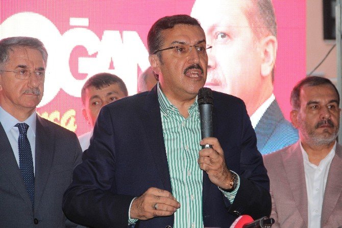 Bakan Tüfenkci, Elazığ’da