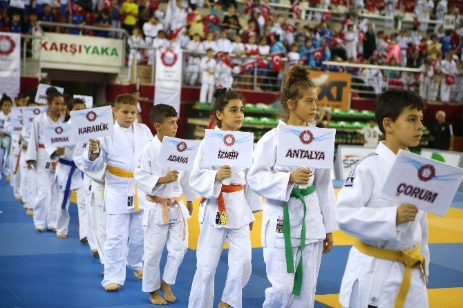 Minik Judocular Karşıyaka’da