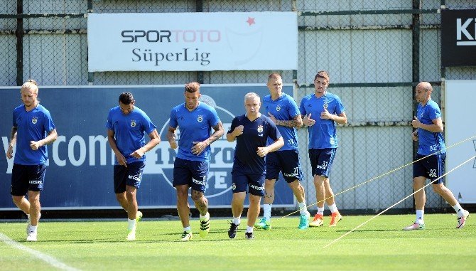 Fenerbahçe, Monaco Maçı Hazırlıklarını Sürdürüyor