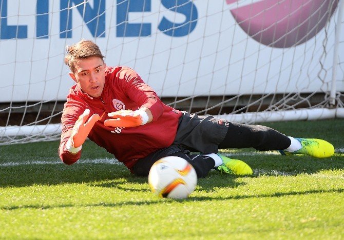 Muslera: “Türk Halkı En İyi Cevabı Verdi”