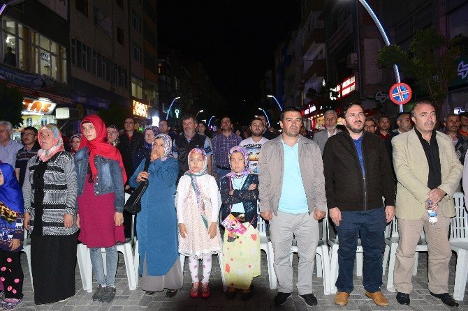 Gümüşhane’de Demokrasi Nöbeti Sürüyor