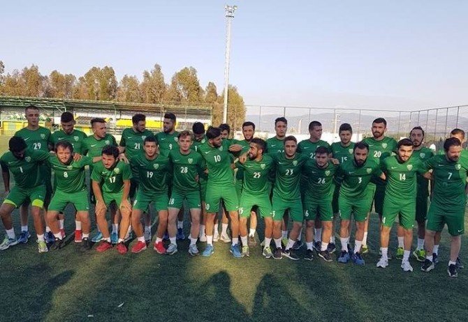 Altınova Top Başı Yaptı