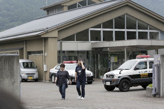 Japonya’da Bakımevindeki Engellilere Bıçaklı Saldırı: 19 Ölü