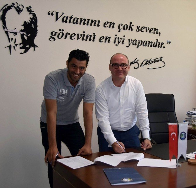 Salihli’de 5 İmza Birden