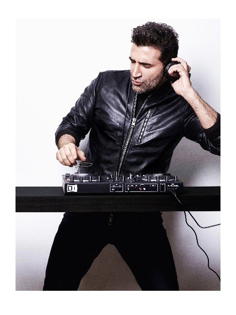 Ünlü Fotoğrafçı Nihat Odabaşı Dj’liğe Merak Sardı