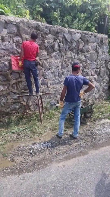 Giresun Belediyesi Ekipleri Aksu Ve Çaykara Mahallesinde Çalışmalarını Sürdürüyor