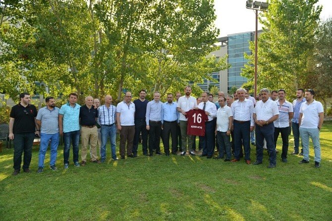 Aktaş’tan İnegölspor’a Moral Ziyareti