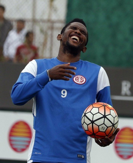 Eto’o Kamptan Beşiktaş İçin Ayrılmadı