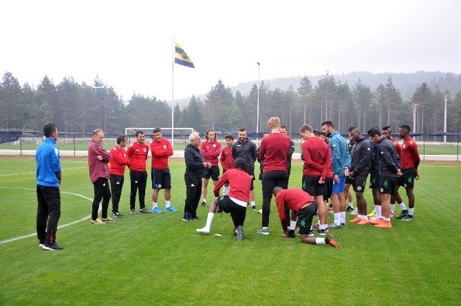 Alanyaspor, Topuk Yaylası’nda Kampa Girdi