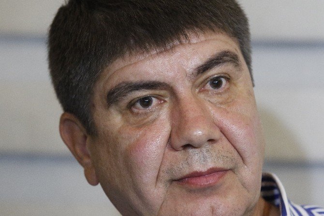 Başkan Türel, Darbe Gecesini Anlatırken Gözleri Doldu