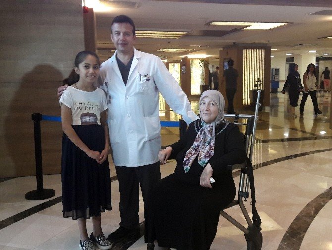 Şehidin Organlarıyla Hayata Tutunan Kız Gözyaşlarına Boğuldu