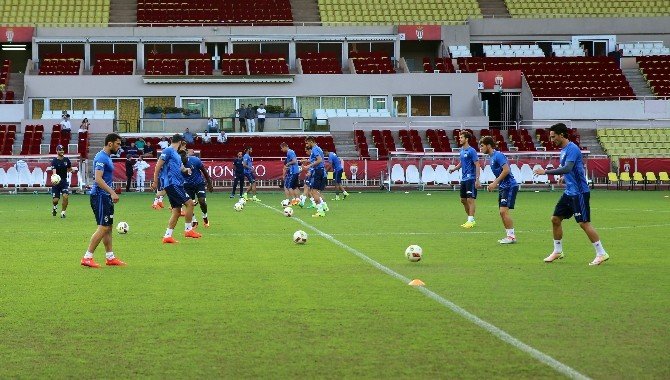 Fenerbahçe, Monaco Maçı Hazırlıklarını Tamamladı