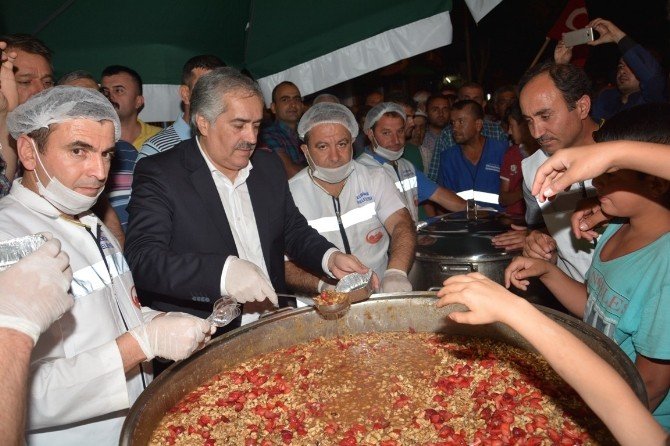 Başkan Küçük: “İslam Ümmetinin Yegane Sığınağı Türkiye’dir"