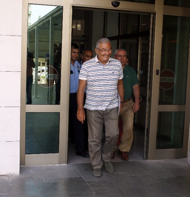 Deniz Baykal Fezleke İçin Adliyede