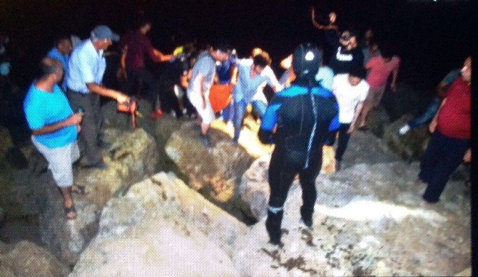 Doktor Zıpkınla Balık Avlamak İçin Girdiği Denizden Çıkamadı