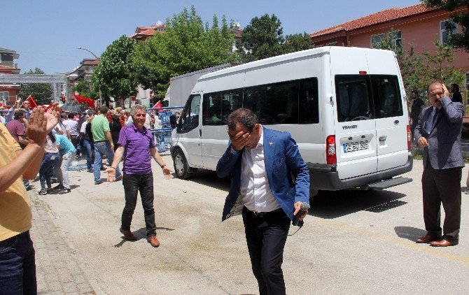 Chp Milletvekili Özcan O Polis Hakkındaki Şikayetinden Vazgeçti