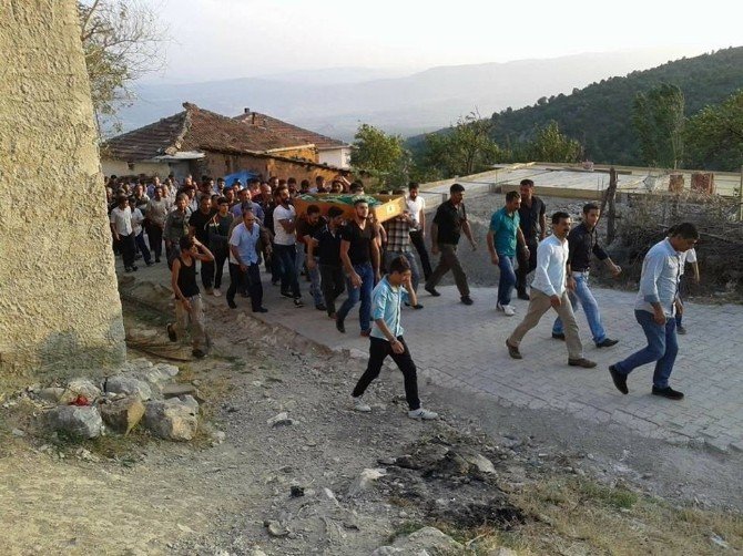 Cezaevinde Kalp Krizi Geçiren Mahkum Öldü