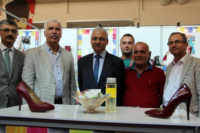 Ayakkabıda Sonbahar/kış Trendleri Görücüye Çıktı