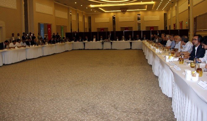Başbakan Yardımcısı Veysi Kaynak Gaziantep’te