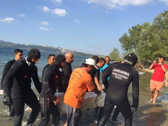 Gölde Kaybolan Şahsın Cesedi 22 Gün Sonra Bulundu