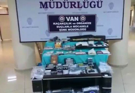 Van Merkezli 6 İlde Fetö Operasyonu