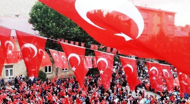 Bayburt’ta Binler Demokrasi Ve Şehitler Mitinginde Buluştu