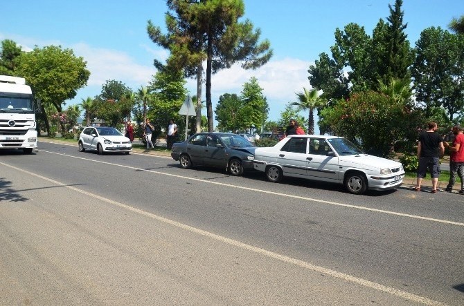 Fatsa’da Zincirleme Trafik Kazası: 3 Yaralı