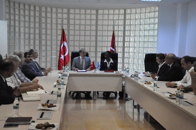 Tse İle Botsvana Standartlar Bürosu Arasında Mutabakat Zaptı İmzalandı