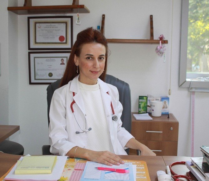 Göbek Bakımında Enfeksiyon Riskine Dikkat