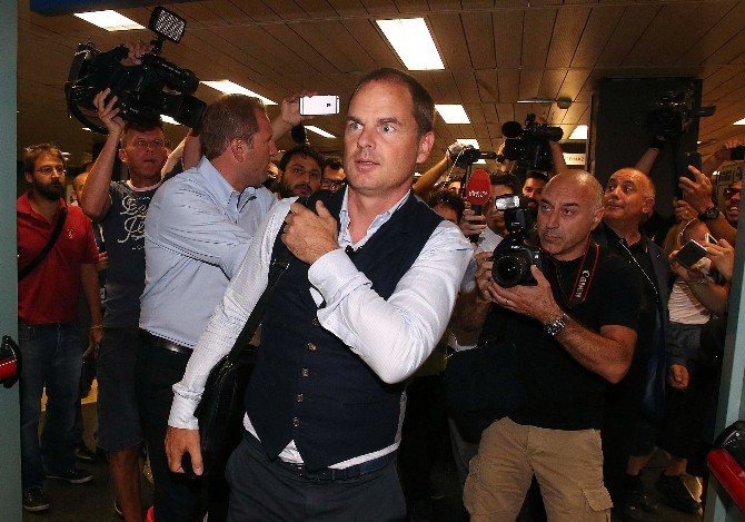 Inter’de De Boer Dönemi Resmen Başladı