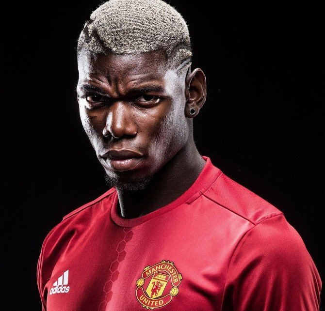 Manchester United, Pogba’ya Servet Ödedi
