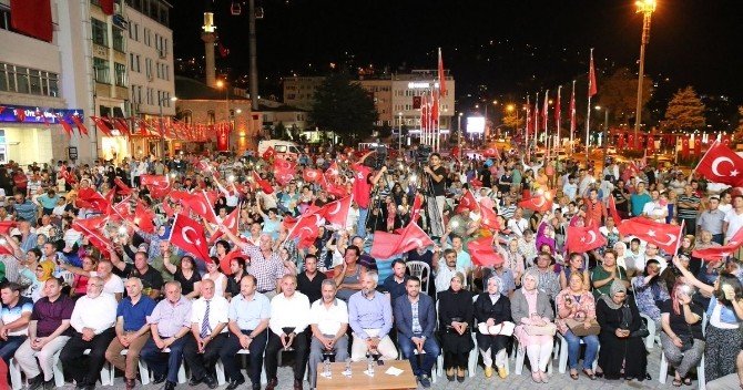Ordu Nöbeti Bırakmıyor