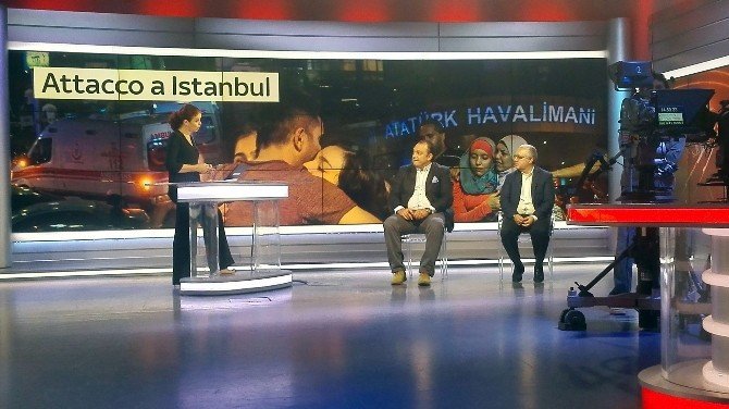 İtalyan Medyasında Türkiye’nin Elçisi Gibi Çalışıyor