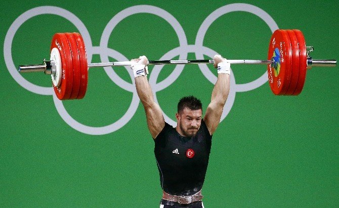Rio’da İlk Madalya Daniyar İsmayilov’dan