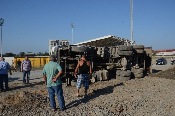 Hafriyat Kanyonu Devrildi: 1 Yaralı