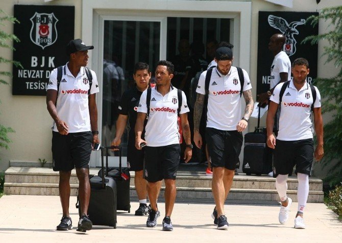 Beşiktaş, Süper Kupa İçin Konya’ya Gitti