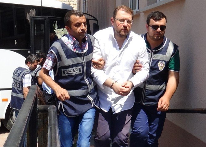 Fetö Soruşturmasında Tutuklananların Bir Kısmı Bolu’ya Sevk Edildi