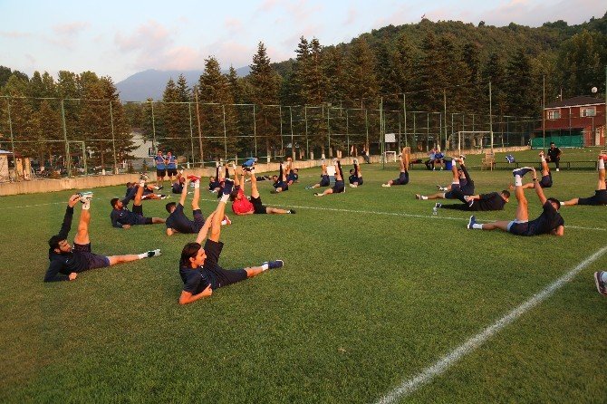 Adana Demirspor’un Bolu Kampı Başladı