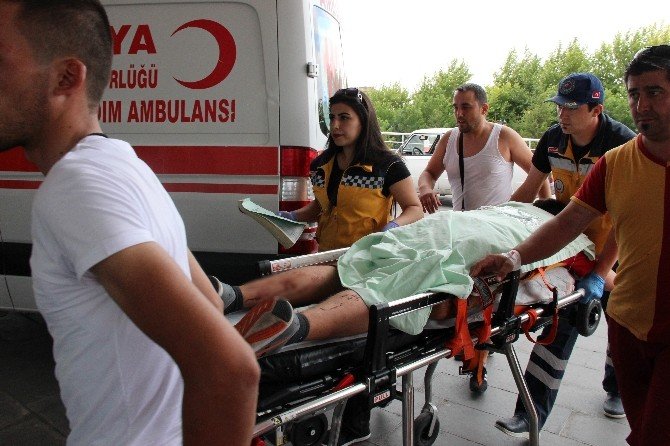 Konya’da Galatasaraylı 4 Taraftar Bıçaklandı